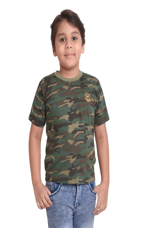 Kids Unisex Round Neck Printed Cotton T-shirt in CAMOUFLAGE, front view